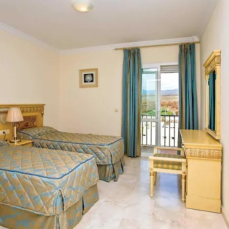 Colina Penthouses * Estepona